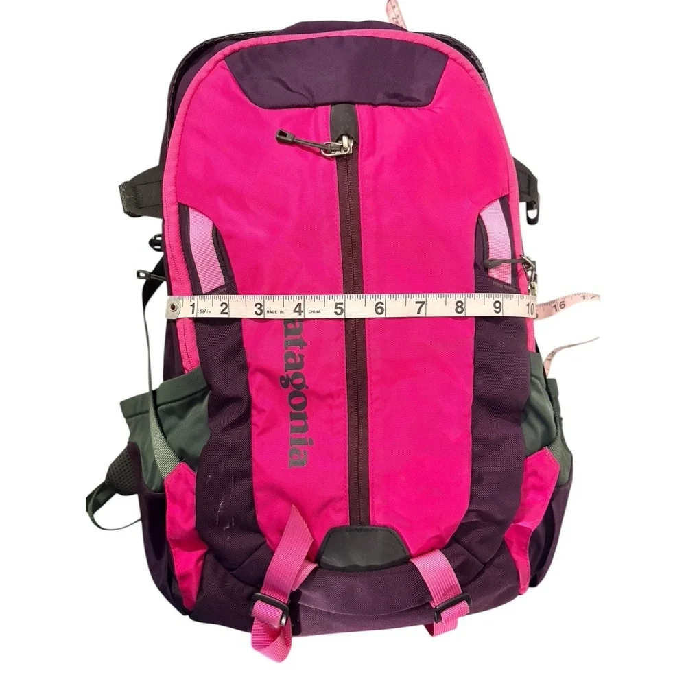 Patagonia Refugio 28L Pink Purple‎ Backpack Day Pack Outdoor